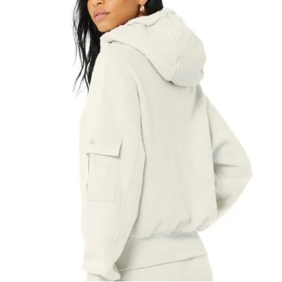 Alo Yoga Chill Pullover Sweatshirt - Small - Picture 4 of 5